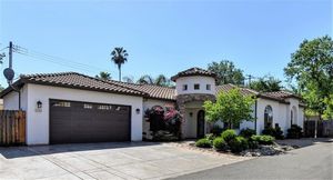 photo 1 of 5740 Feitser Ln, Orangevale, CA 95662
