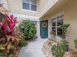 photo 1 of 5425 Worthington Ln Apt 102, Naples, FL 34110