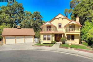 photo 1 of 905 Andrews Dr, Martinez, CA 94553