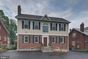 photo 1 of 9415 Colesville Rd, Silver Spring, MD 20901