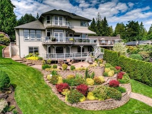 photo 1 of 30848 W Lake Morton Dr SE, Kent, WA 98042