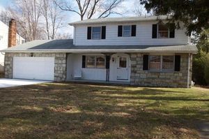 photo 1 of 328 Hamilton Blvd, Morrisville, PA 19067
