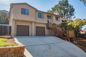 photo 1 of 4005 Massachusetts Ave, La Mesa, CA 91941