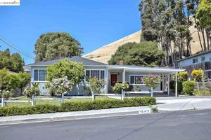 photo 1 of 2451 Paloma St, Pinole, CA 94564