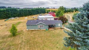 photo 1 of 61580 Gensman Rd, St Helens, OR 97051