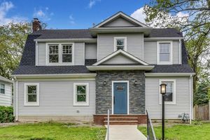 photo 1 of 550 N Edgemere Dr, Allenhurst, NJ 07711