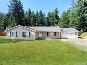 photo 1 of 1807 286th St E, Roy, WA 98580