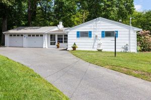 photo 1 of 9 Hornblower Dr, Waretown, NJ 08758