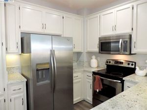 photo 1 of 5648 Belleza Dr, Pleasanton, CA 94588