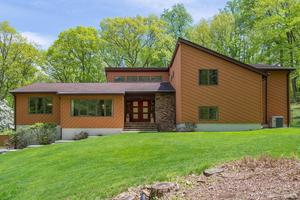 photo 1 of 30 Chester Woods Dr, Chester Twp, NJ 07930