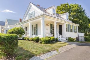 photo 1 of 15 Village St, Marblehead, MA 01945