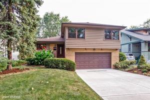 photo 1 of 444 Shenstone Rd, Riverside, IL 60546