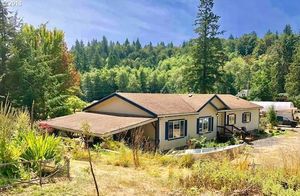 photo 1 of 57524 Alder Creek Rd, Scappoose, OR 97056