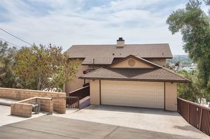 photo 1 of 3660 Helix St, Spring Valley, CA 91977