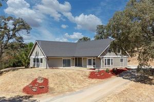 photo 1 of 4378 Bridgeport Dr, Mariposa, CA 95338