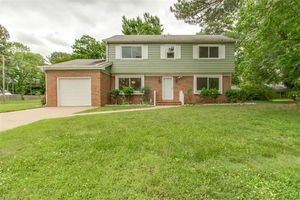 photo 1 of 3317 Old Kirkwood Dr, Virginia Beach, VA 23452