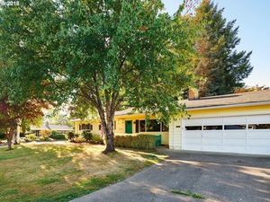 photo 1 of 1828 Willamina Ave, Forest Grove, OR 97116