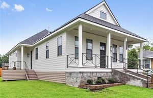 photo 1 of 4749 Congress St, New Orleans, LA 70126