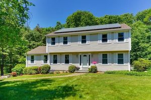 photo 1 of 6 Buckskin Dr, Westborough, MA 01581