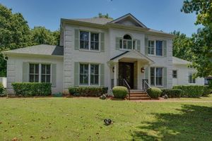 photo 1 of 123 Hilldale Dr, Mount Juliet, TN 37122