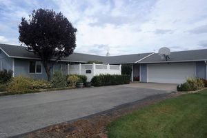 photo 1 of 11502 Sara Loop, Yakima, WA 98908