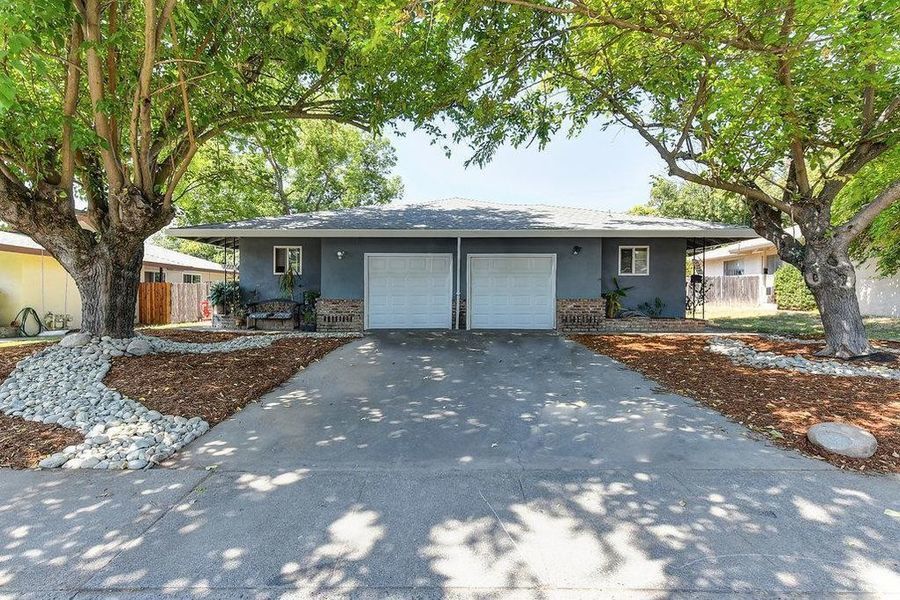 57175719 Woodleigh Dr, Carmichael, CA 95608 MondoFlyers real estate flyer