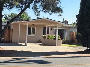 photo 1 of 1170 Sunnyslope Rd, Hollister, CA 95023