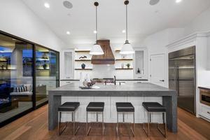 photo 1 of 165 Cherry Ave, Carlsbad, CA 92008