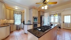 photo 1 of 118 6th Ave, East Greenwich, RI 02818