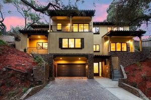 photo 1 of 2566 E Chevy Chase Dr, Glendale, CA 91206