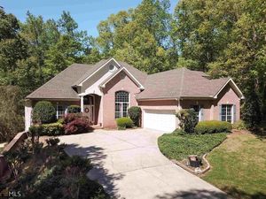 photo 1 of 285 Postwood Dr, Fayetteville, GA 30215