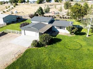 photo 1 of 9140 E Hansen Rd, Middleton, ID 83644