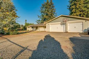 photo 1 of 11840 SE Alma Ln, Sandy, OR 97055