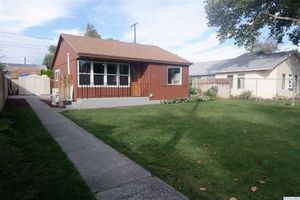 photo 1 of 1011 Willard Ave, Richland, WA 99354