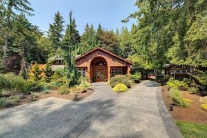photo 1 of 7325 259th Pl NE, Redmond, WA 98053