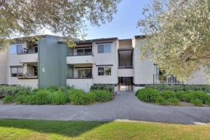 photo 1 of 777 San Antonio Rd Apt 137, Palo Alto, CA 94303