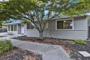 photo 1 of 7 Ivy Dr, Orinda, CA 94563