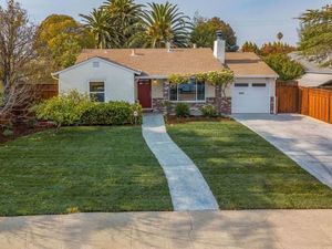 photo 1 of 907 6th Ave, Redwood City, CA 94063