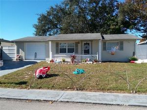 photo 1 of 9135 Chantilly Ln, Port Richey, FL 34668