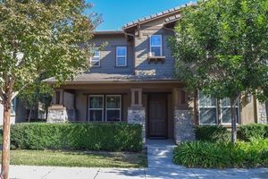 photo 1 of 3232 London Ln, Oxnard, CA 93036