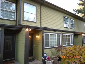 photo 1 of 2204 NE 201st Ave Fairview, OR 97024