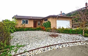 photo 1 of 219 Brenda Ct, Pinole, CA 94564