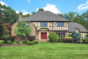 photo 1 of 12 Outlook Farm Dr, New Paltz, NY 12561