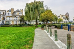 photo 1 of 334 E 2nd St, Benicia, CA 94510