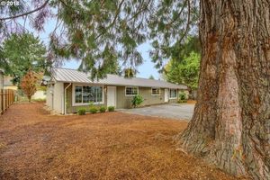 photo 1 of 529-533 SW Dogwood Rd, Estacada, OR 97023