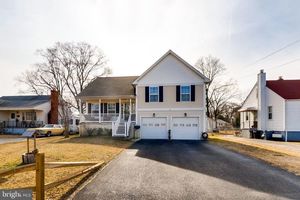 photo 1 of 350 Homberg Ave, Baltimore, MD 21221