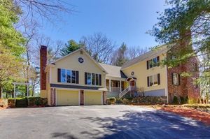photo 1 of 264 Grove St, Wellesley, MA 02482