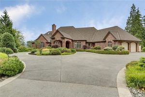 photo 1 of 18212 244th Ave NE, Woodinville, WA 98077