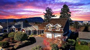 photo 1 of 140 Hilltop Dr, Seaside, OR 97138
