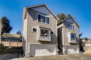 photo 1 of 16230 3rd Ave SE Apt A2, Bothell, WA 98012